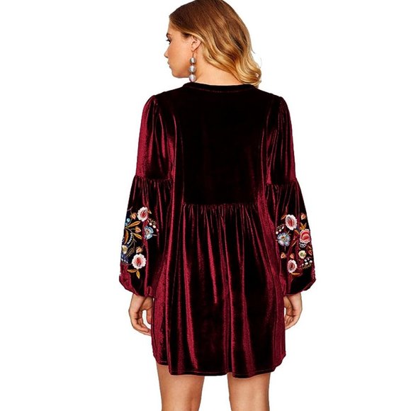 Velvet Floral Embroidered Lantern Sleeve Tunic Dress 3XL *NWT* - Picture 2 of 8